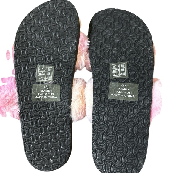 Nicole Miller Pink and Cream Fluffy Slippers - Picture 8 of 8